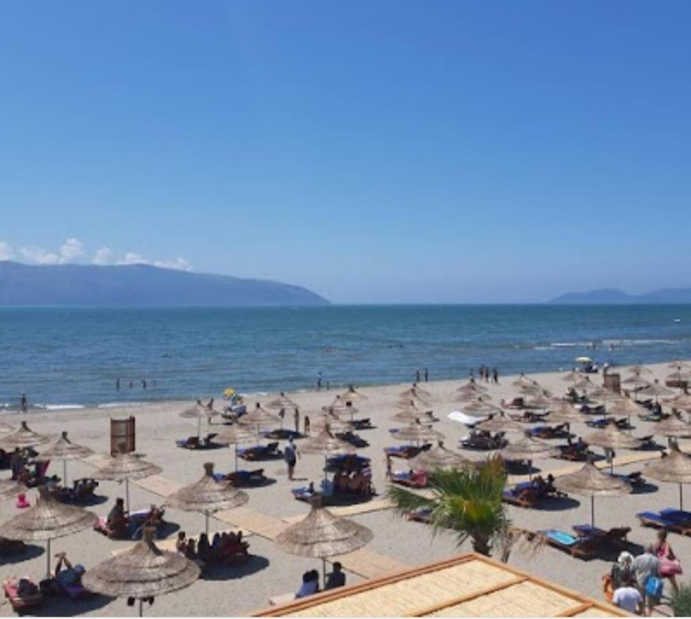 Vila B&E Vlore Exterior photo